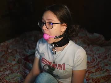 local cam girl elfenemma image #2471258