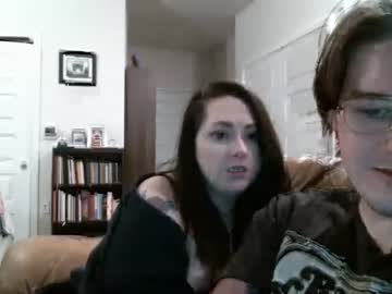 local cam couple queenalexryannnn image #910511