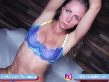 local cam girl eva_fashionista image #1029910
