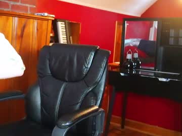 local cam girl elfenemma image #1051897