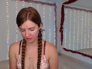 local cam girl cutenataly image #330140