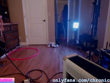local cam girl chroniclove image #1009040