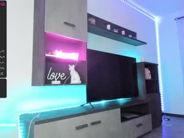 local cam girl xxxhoneyxx image #2549104