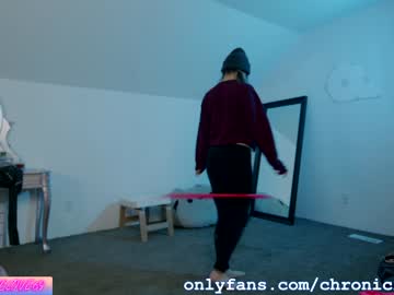 local cam girl chroniclove image #526636