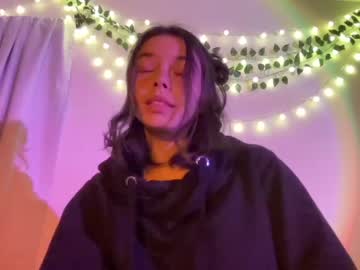 local cam girl yourfavoritegirl_ image #2329590