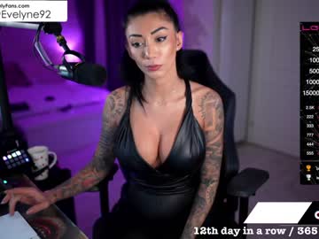 local cam girl evelyne92 image #1387360