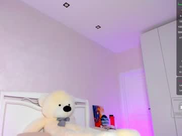 local cam girl miyong_7 image #1027198