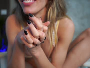 local cam girl xoxo_emma image #1222393