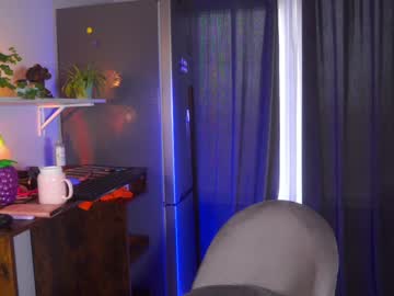 local cam girl juicyandthepussyblvd image #2149277