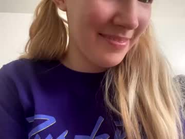 local cam girl mariah95 image #1396483