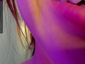 local cam girl angella_kleee image #1442438