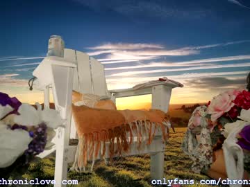 local cam girl chroniclove image #1173011