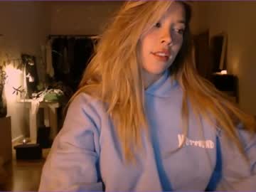 local cam girl bitter_moon image #2224733