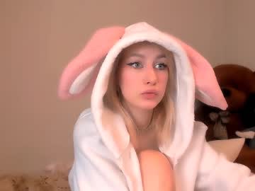 local cam girl _elisfox image #878477