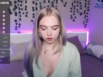 local cam girl small_blondee image #300386