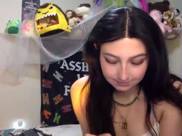 local cam girl harleyraequinn7 image #2638736