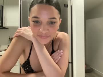 local cam girl ittybity115598 image #2405838