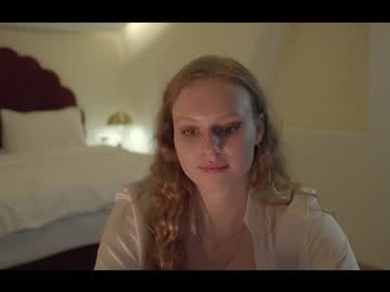 local cam girl chillwithkira image #1009267