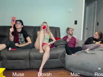 local cam couple thecouchcast image #258708