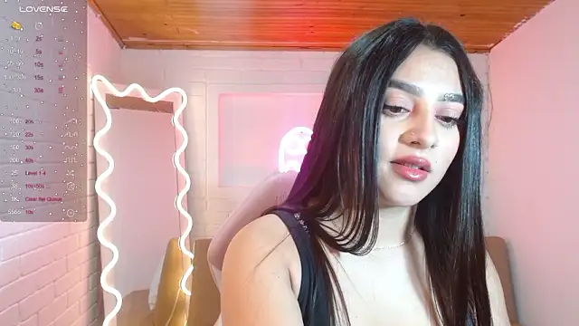 Stripchat sex cam Kyliee_tay